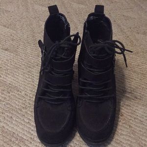 Black platform heeled bootie